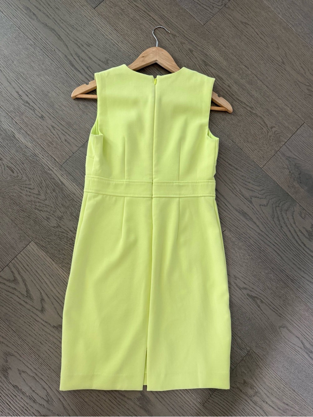 Ann Taylor petite Sleeveless Neon Yellow Sheath Dress - Picture 4 of 6